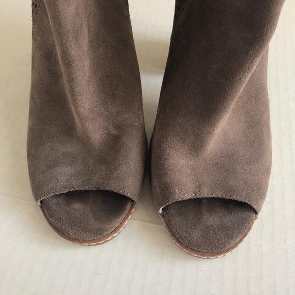 Gianni Bini Schools Out Suede Peep Toe Ankle Boot - Picture 4 of 9